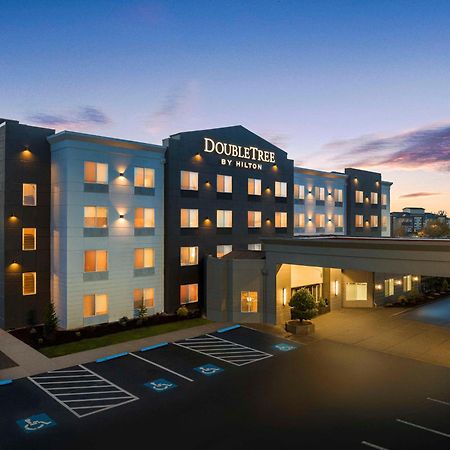 Doubletree By Hilton North Salem Hotel Bagian luar foto